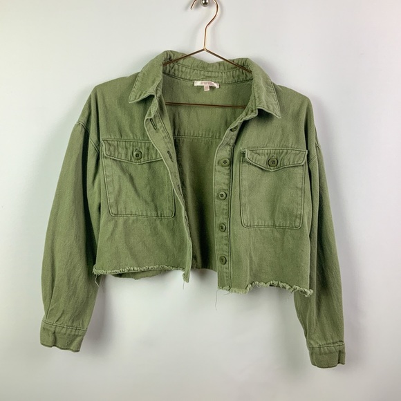 LOTTIE MOSS Cropped Button and Pocket Jacket - Picture 3 of 9